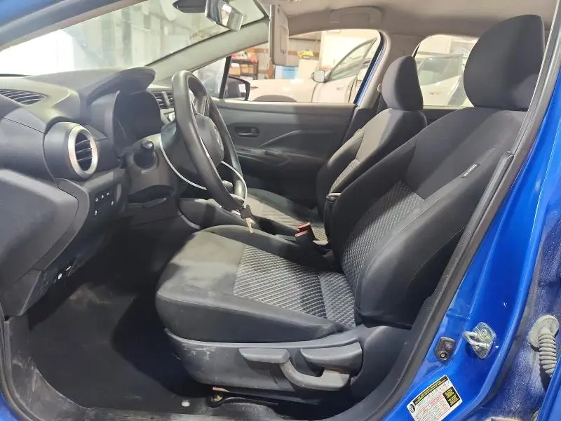 2022 NISSAN VERSA S  