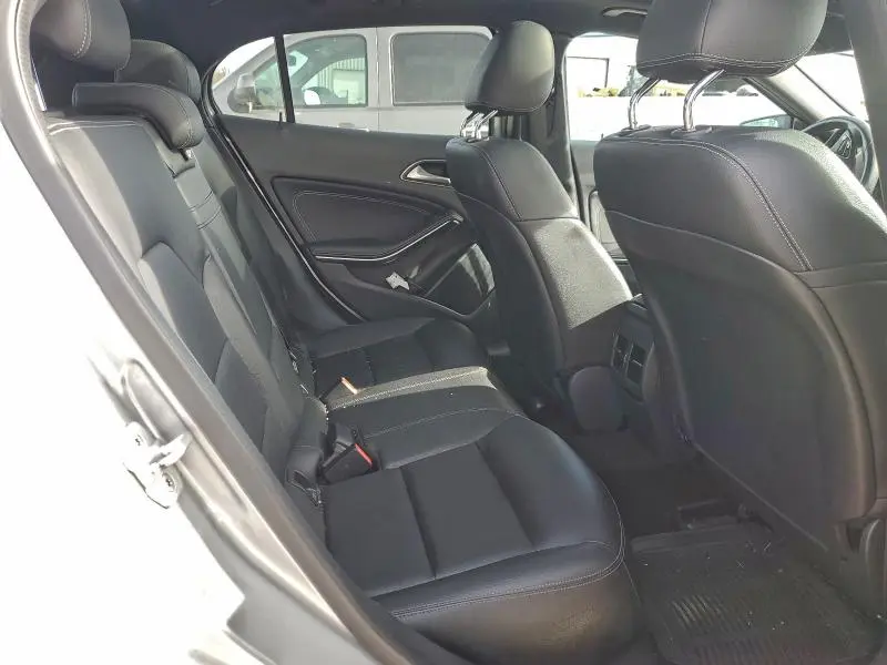 2017 MERCEDES-BENZ GLA 250 4MATIC  