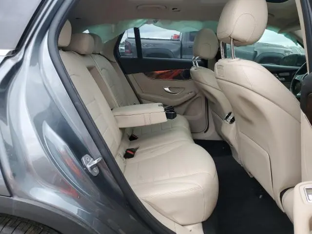 2018 MERCEDES-BENZ GLC 300  