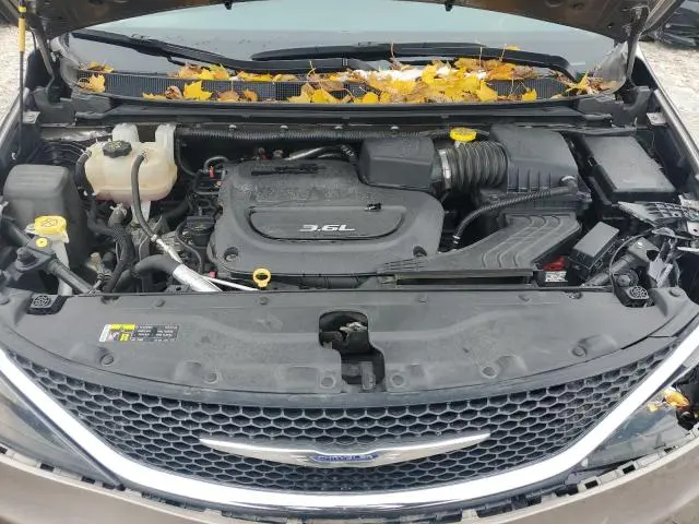 2017 CHRYSLER PACIFICA TOURING  