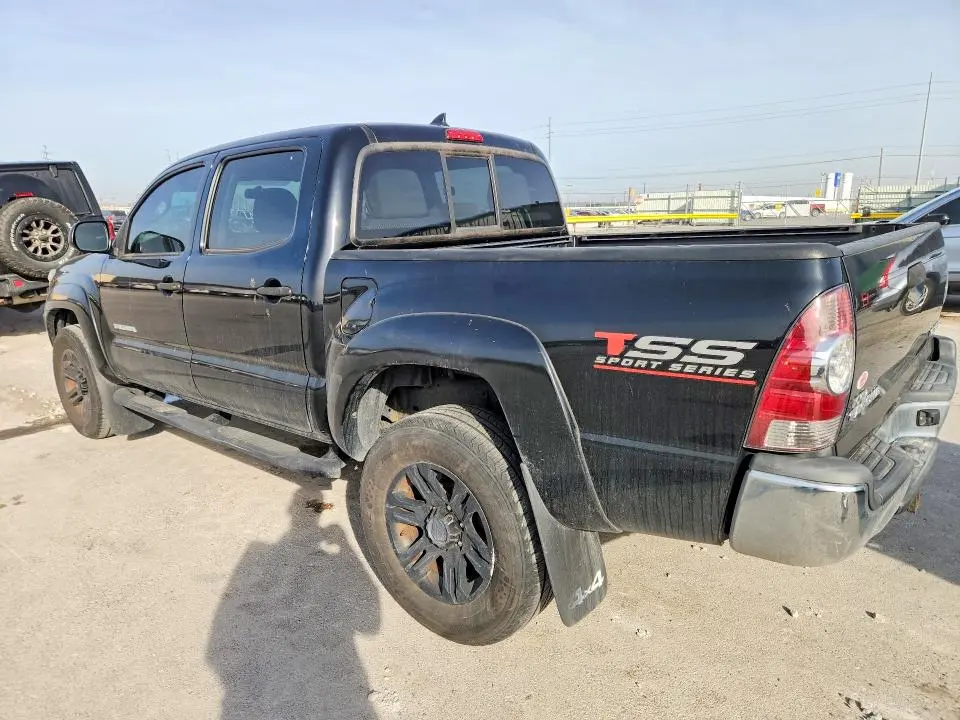 2015 TOYOTA TACOMA V6  