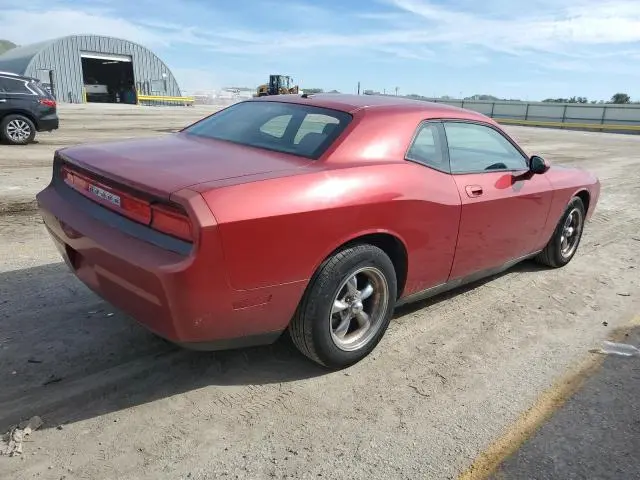 2010 DODGE CHALLENGER SE  