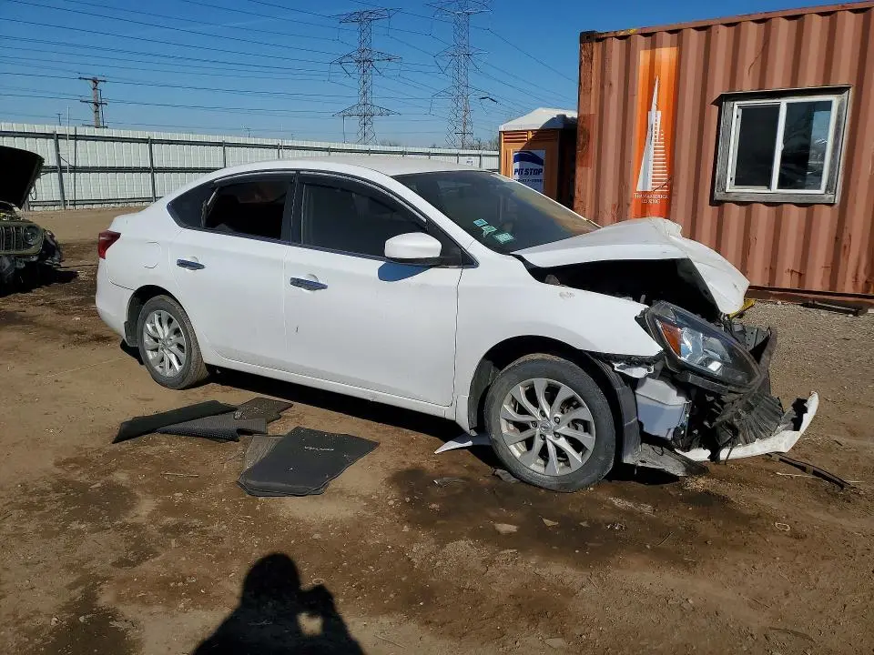 2019 NISSAN SENTRA SV  