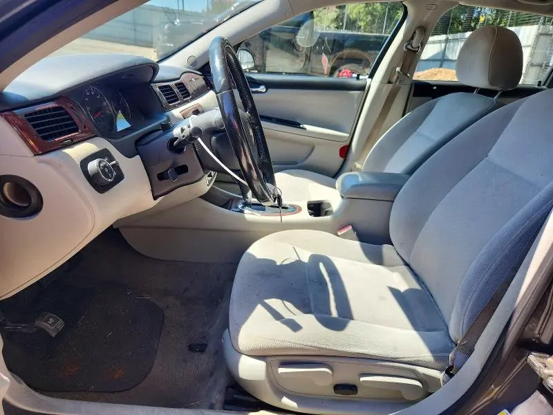 2010 CHEVROLET IMPALA LT  