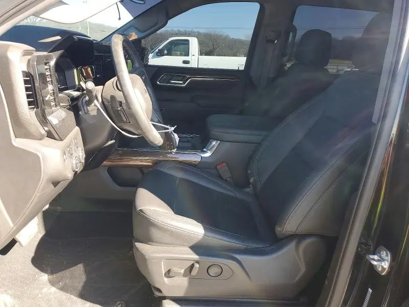 2025 CHEVROLET SILVERADO K1500 LT TRAIL BOSS  