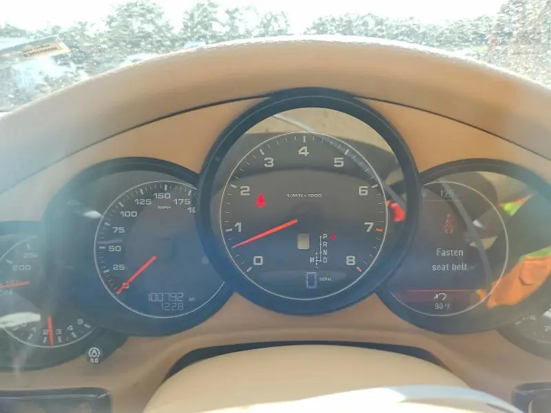 2012 PORSCHE PANAMERA 2  