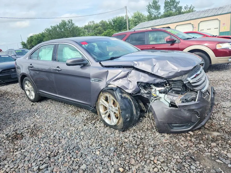 2013 FORD TAURUS SEL  
