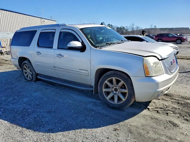 2011 GMC YUKON XL DENALI  