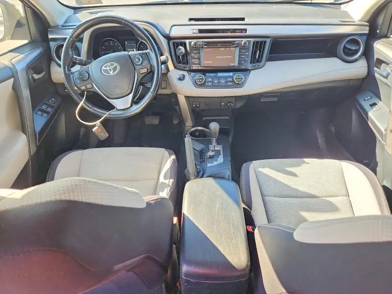 2018 TOYOTA RAV4 XLE  