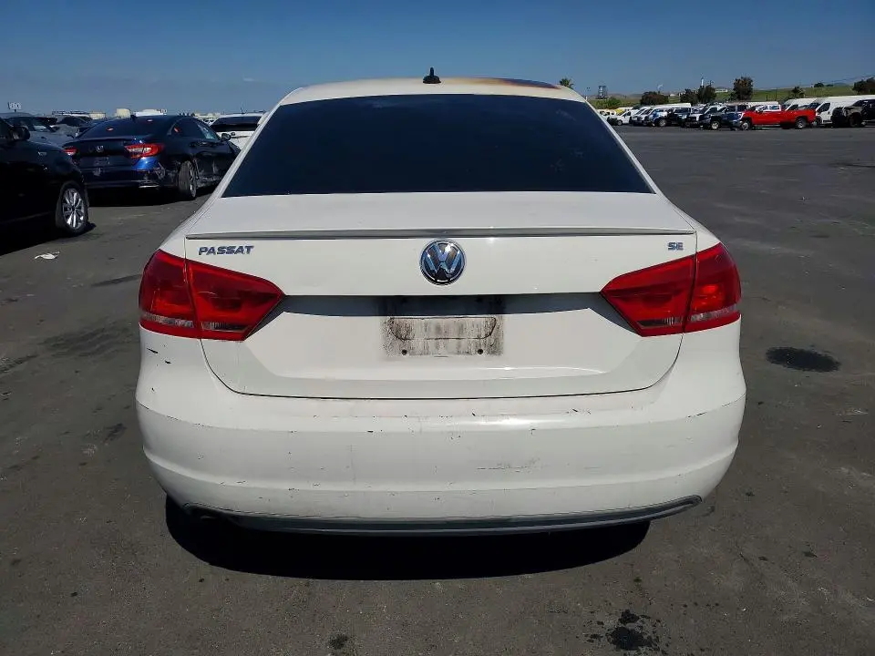2012 VOLKSWAGEN PASSAT SE  