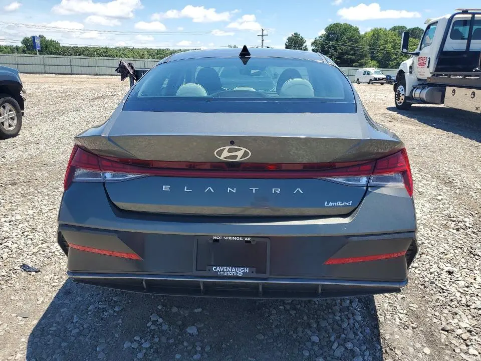 2026 HYUNDAI ELANTRA LIMITED  
