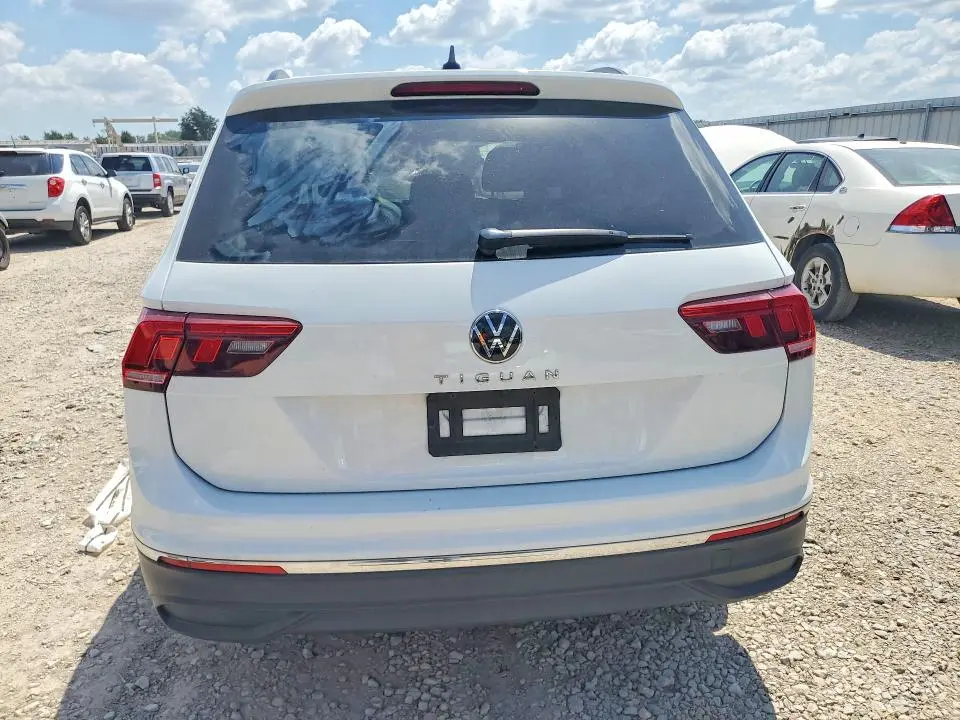 2024 VOLKSWAGEN TIGUAN S  