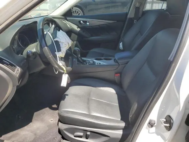 2015 INFINITI Q50 BASE  