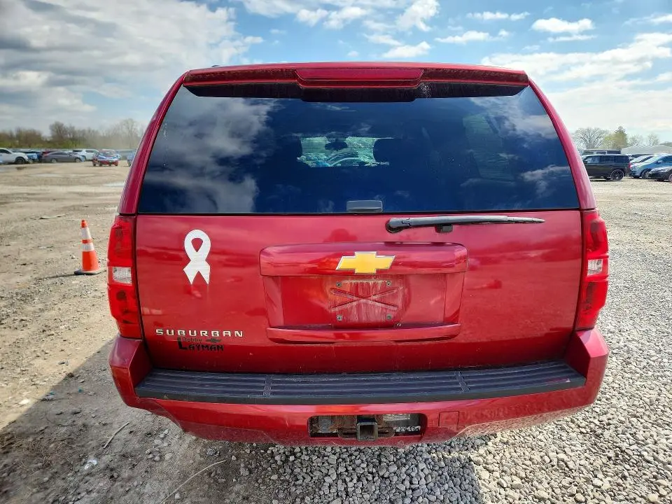 2013 CHEVROLET SUBURBAN C1500 LS  