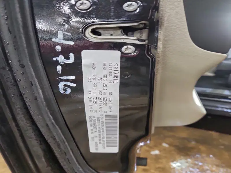 2016 CHRYSLER TOWN & COUNTRY TOURING  