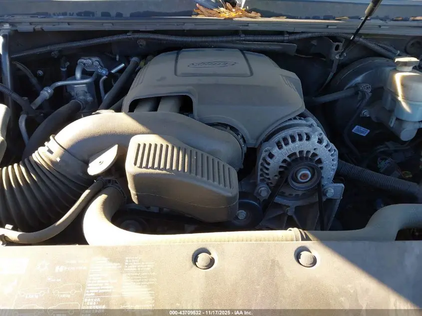 2013 CHEVROLET TAHOE LTZ