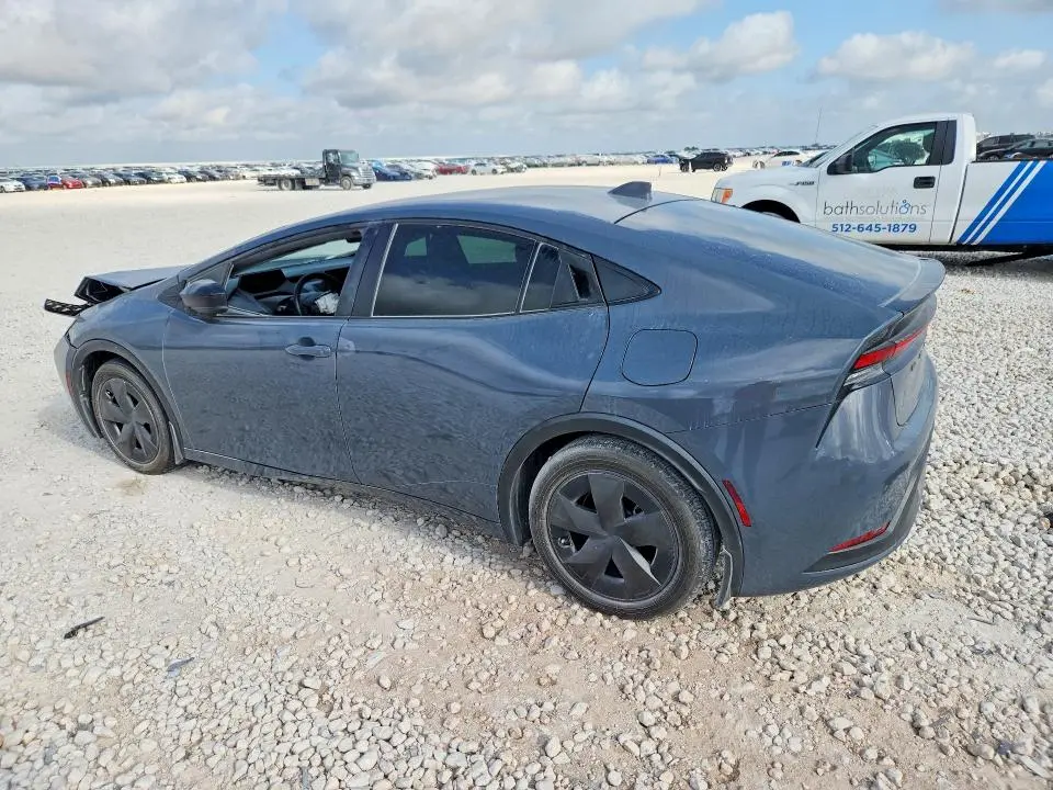 2024 TOYOTA PRIUS LE  