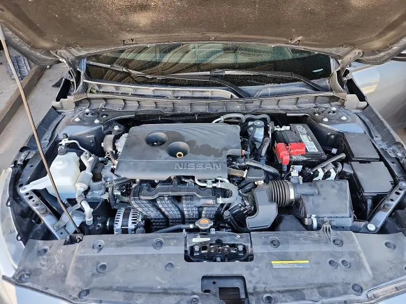 2019 NISSAN ALTIMA SR  