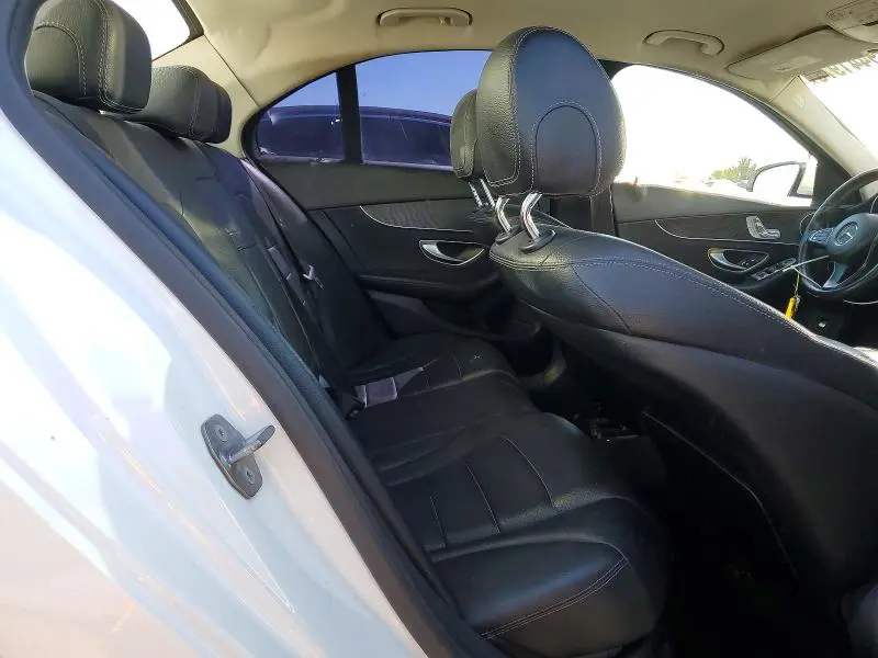 2017 MERCEDES-BENZ C 300  