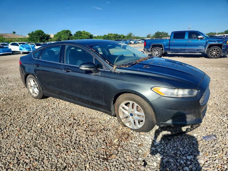 2015 FORD FUSION SE  