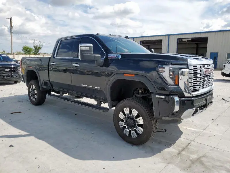 2024 GMC SIERRA K2500 DENALI  