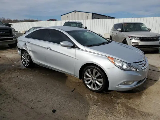 2011 HYUNDAI SONATA SE