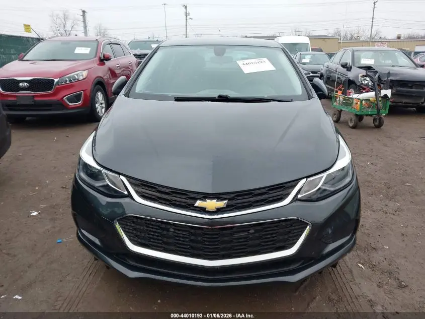 2018 CHEVROLET CRUZE LT AUTO