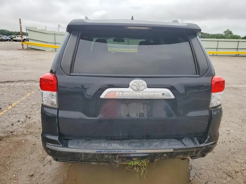 2012 TOYOTA 4RUNNER SR5  