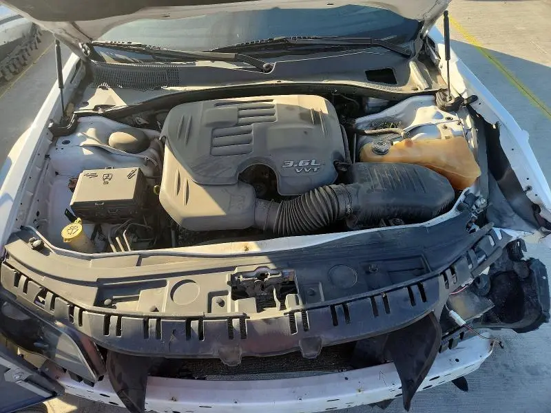 2012 CHRYSLER 300   