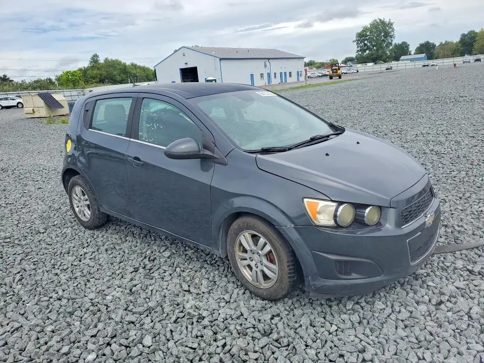 2014 CHEVROLET SONIC LT  