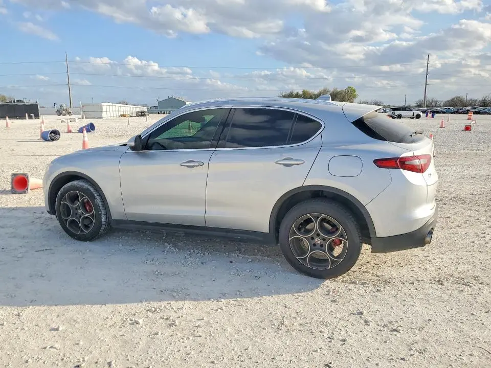 2018 ALFA ROMEO STELVIO   