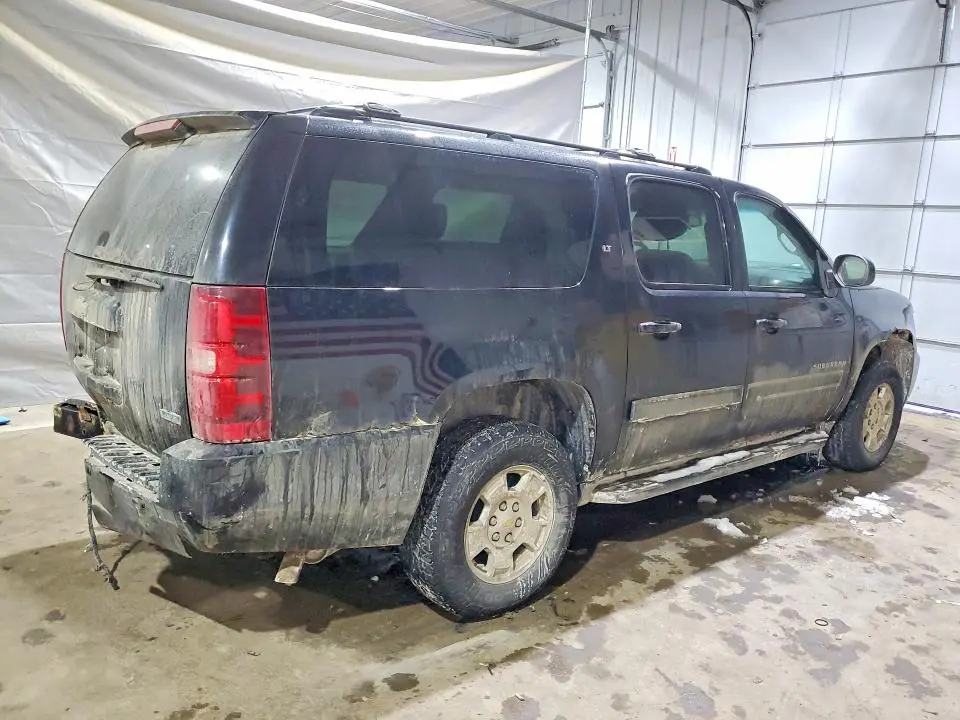 2011 CHEVROLET SUBURBAN K1500 LT  