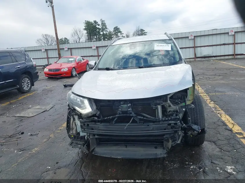 2018 NISSAN ROGUE SL