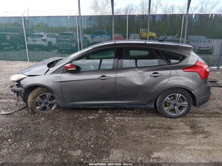 2014 FORD FOCUS SE