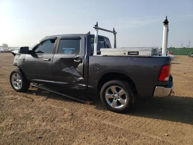 2016 RAM 1500 SLT  
