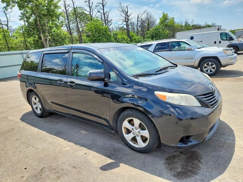 2017 TOYOTA SIENNA L 7-PASSENGER  