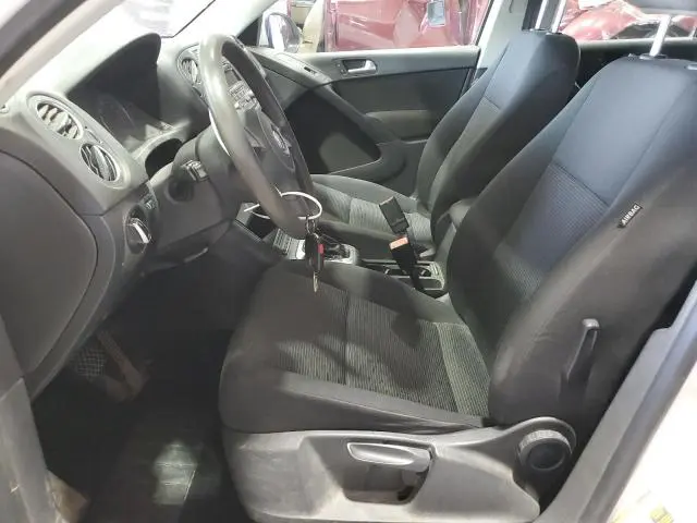 2012 VOLKSWAGEN TIGUAN S  