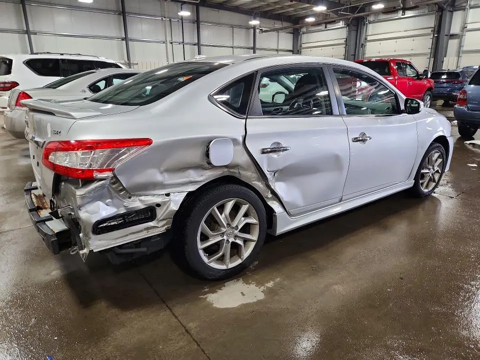 2015 NISSAN SENTRA SR  