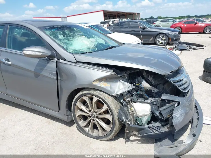 2014 HYUNDAI SONATA SE