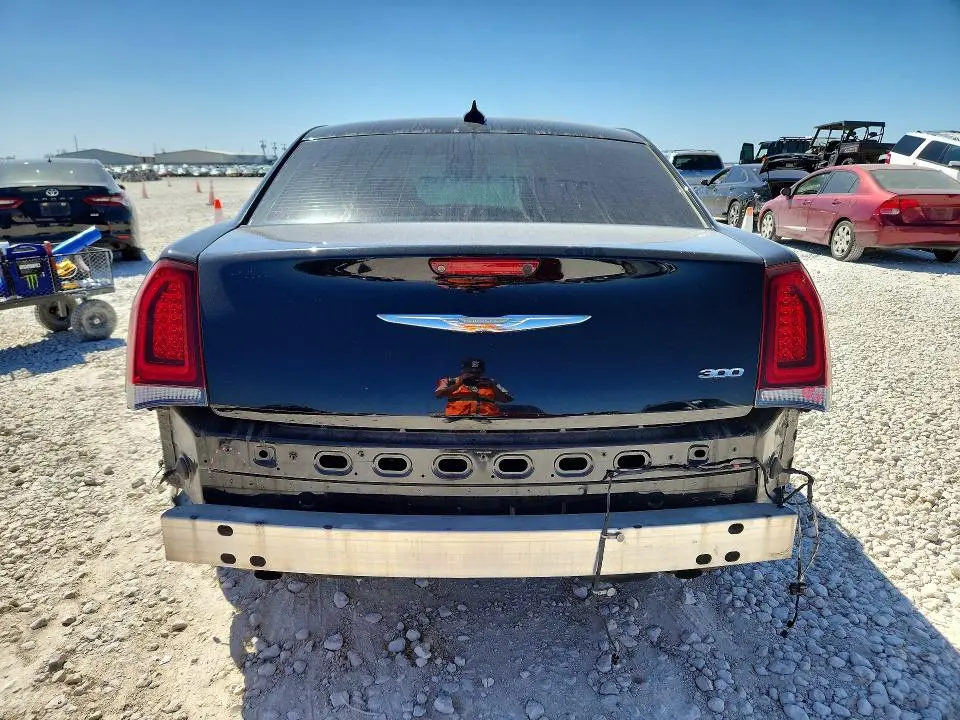 2018 CHRYSLER 300 TOURING  