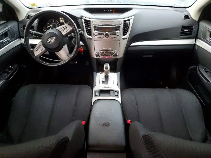 2010 SUBARU LEGACY 2.5I PREMIUM  