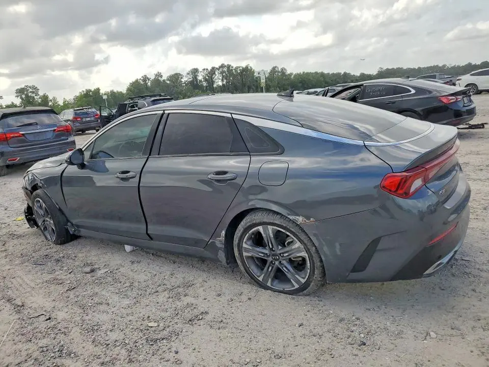2021 KIA K5 EX  