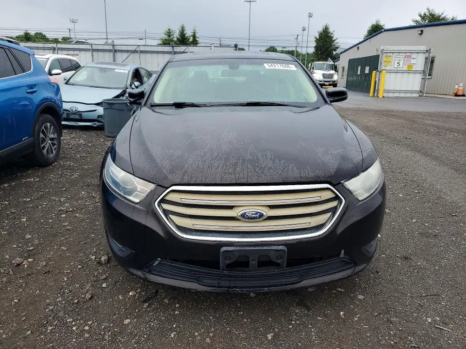 2013 FORD TAURUS SEL  