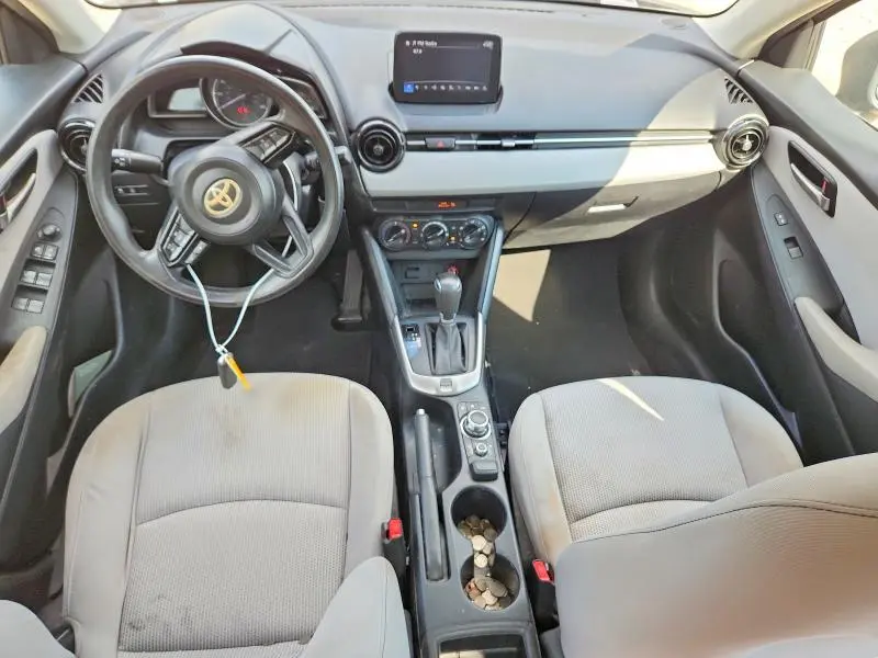 2019 TOYOTA YARIS L  