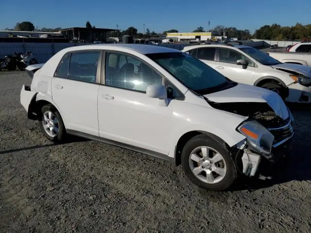 2010 NISSAN VERSA S  