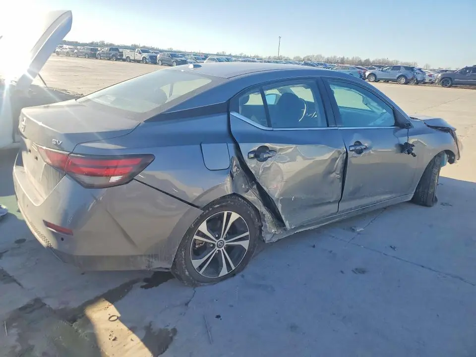 2021 NISSAN SENTRA SV  