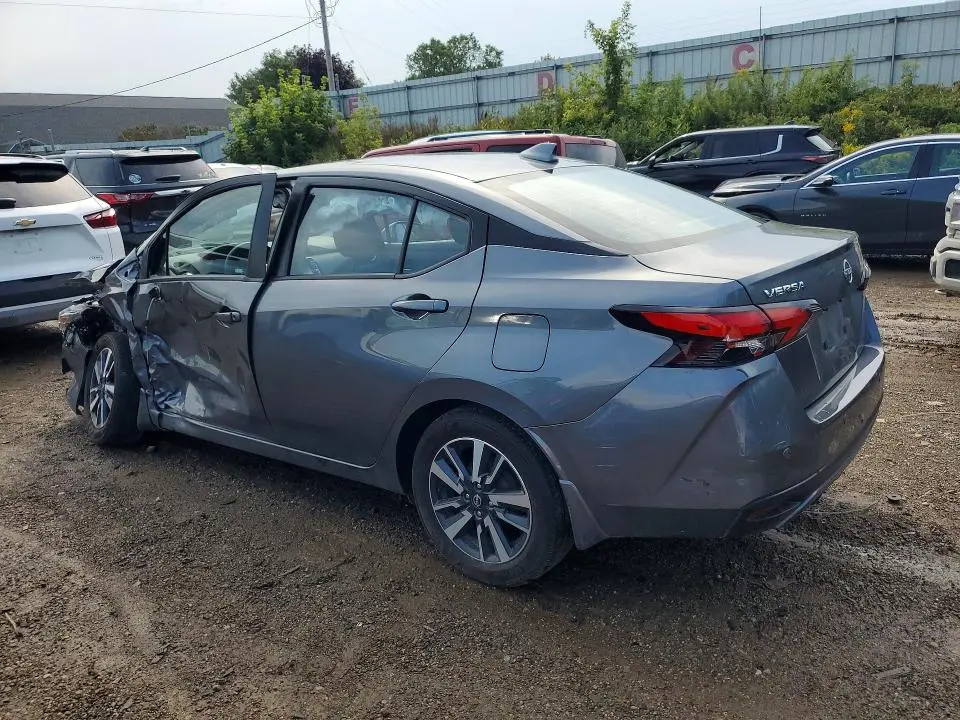 2025 NISSAN VERSA SV  