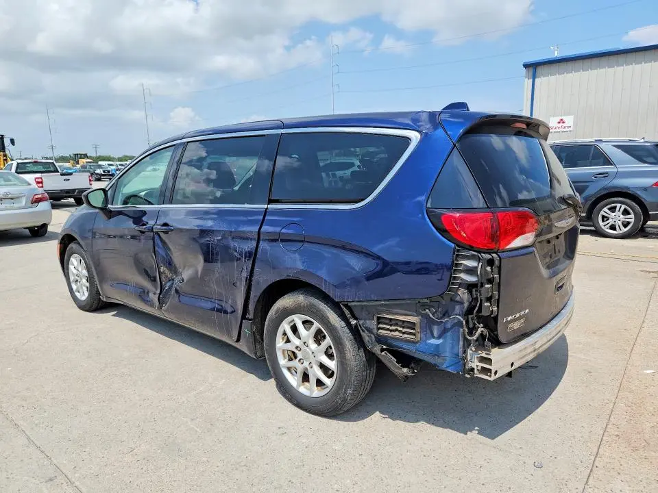 2018 CHRYSLER PACIFICA LX  