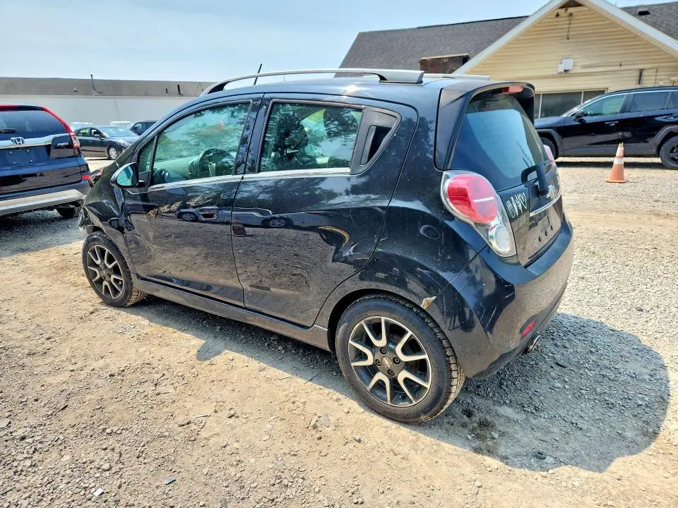 2013 CHEVROLET SPARK 2LT  