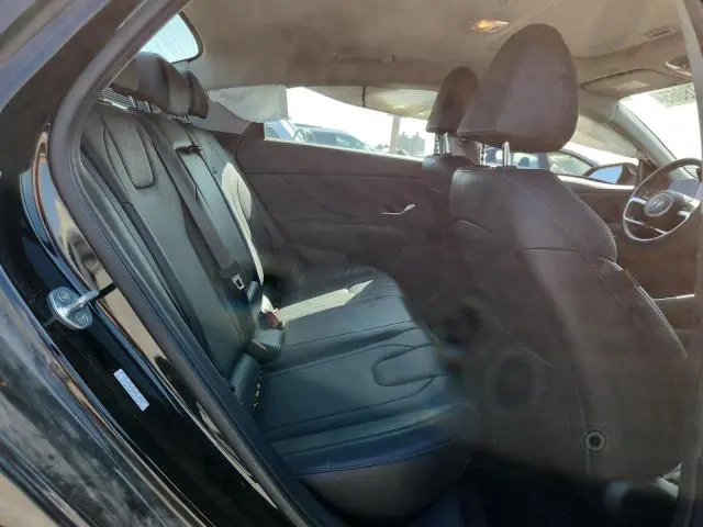 2022 HYUNDAI ELANTRA LIMITED  